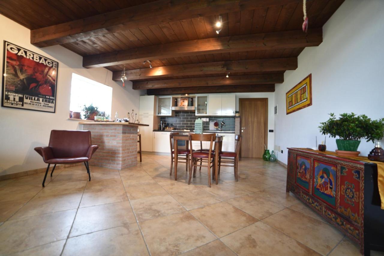 Capannone111 Bed and Breakfast Castiglione di Ravenna Exteriör bild
